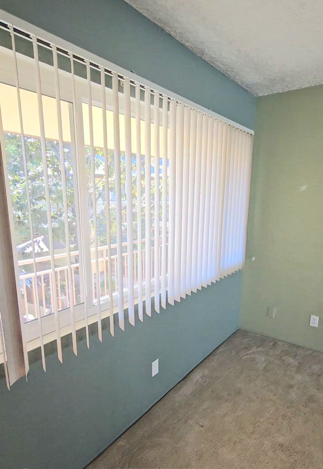 Gallery photos for Interior Painting in Pacific Beach Multi-Family Units: Image #3