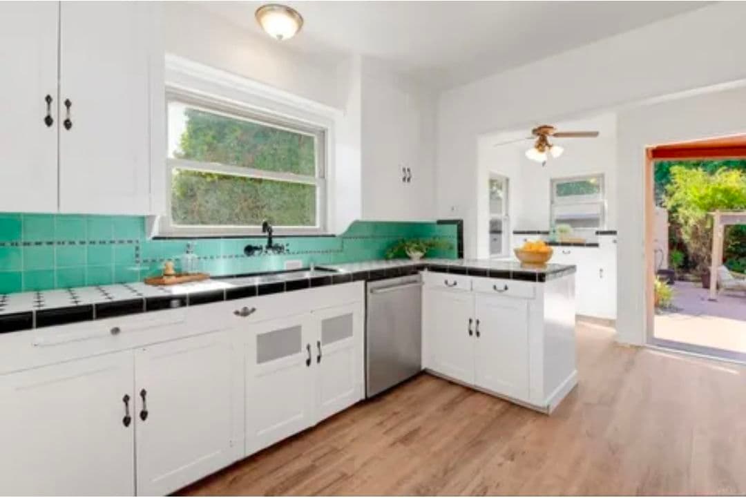 Gallery photos for Fresh Interior and Kitchen Cabinet Makeover in North Park: Image #1