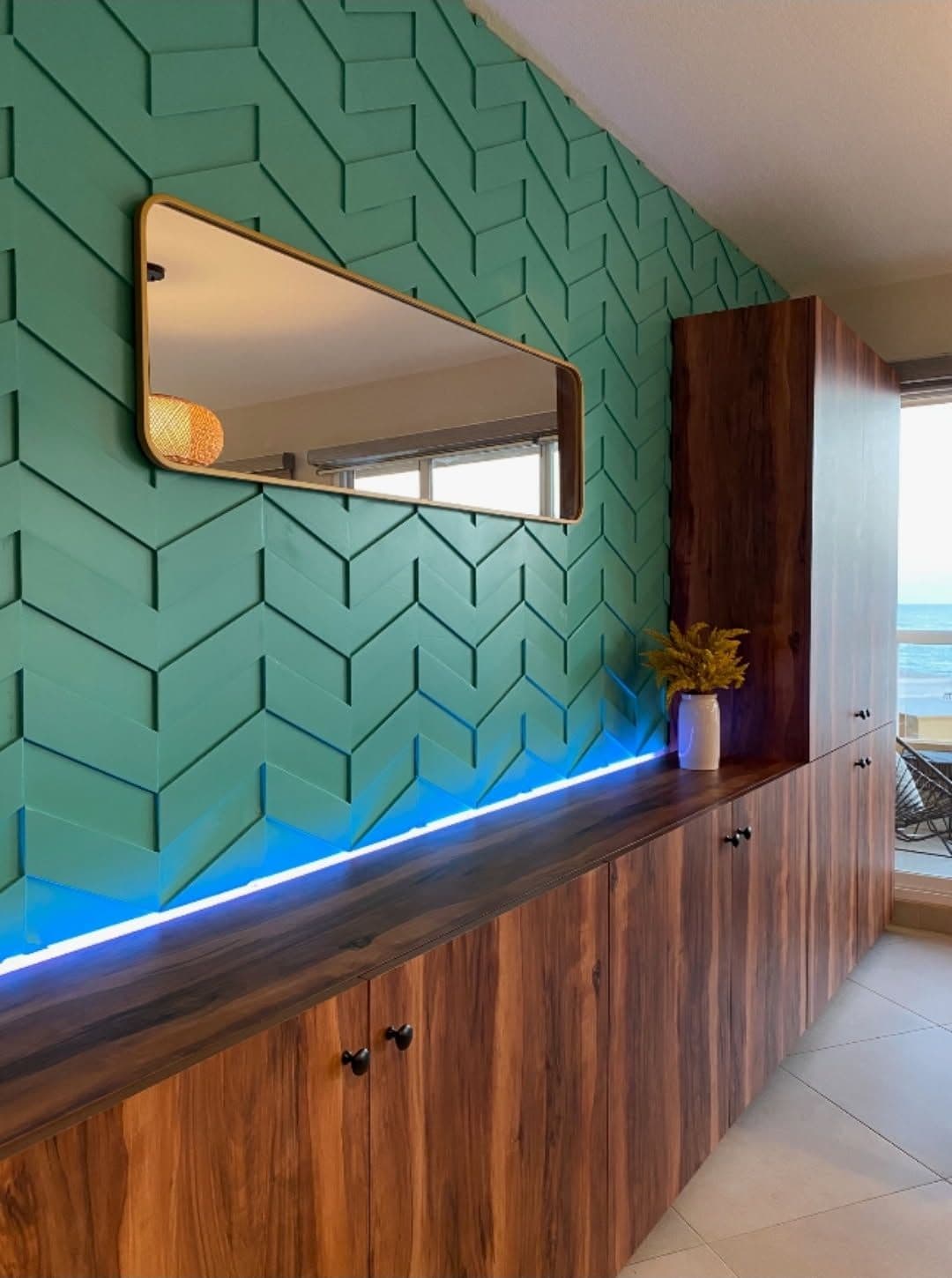 Project Stylish Wood Panel Feature Wall in Del Mar image