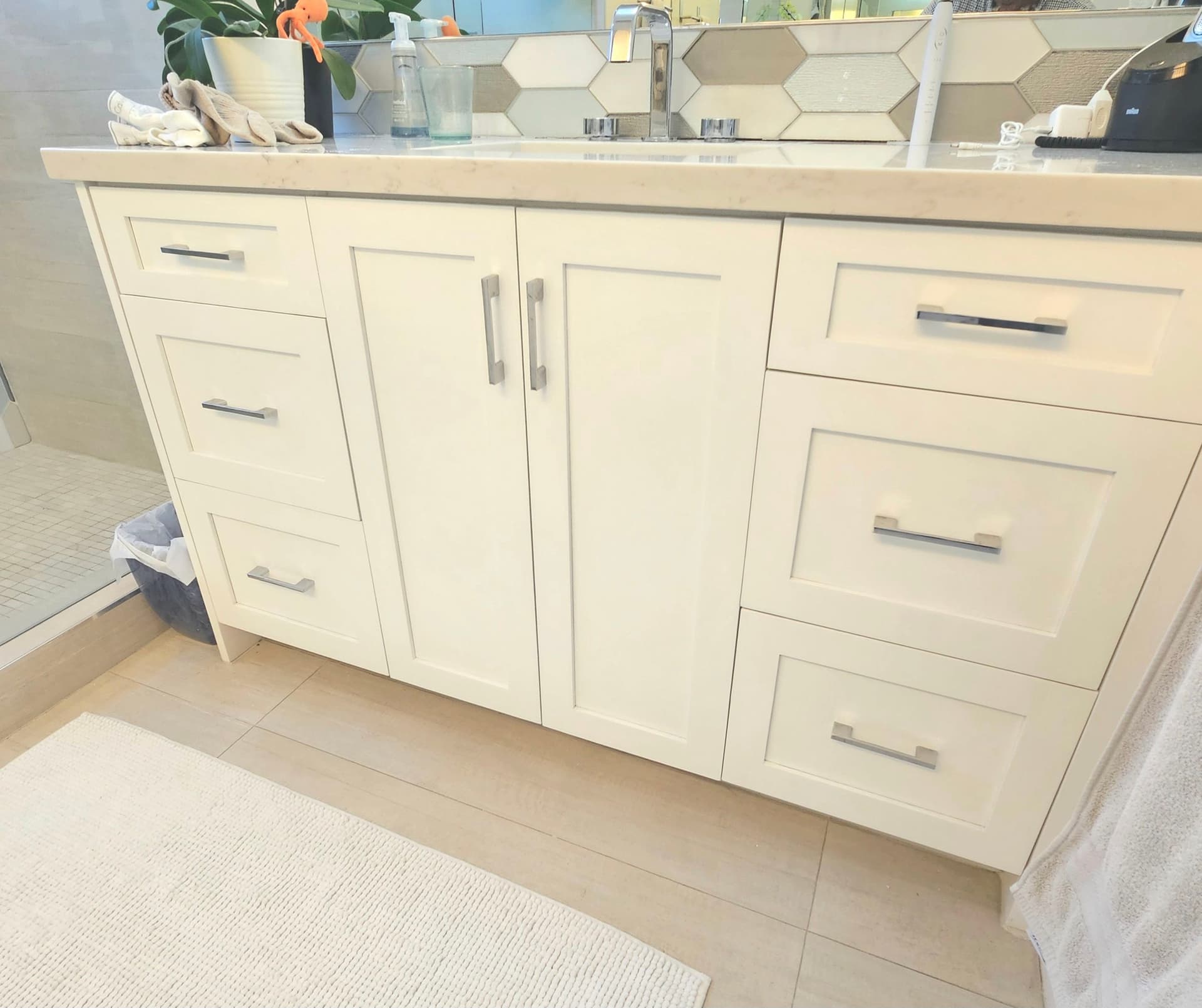 Gallery photos for Cabinet Refresh for a Point Loma Home: Image #2