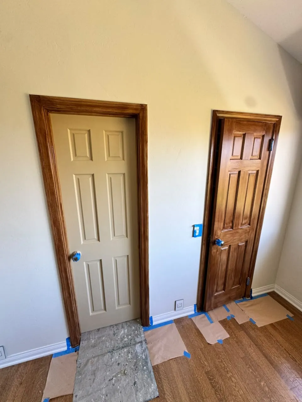 Gallery photos for Faux Wood Finish on Interior Doors and Trim in San Diego: Image #5