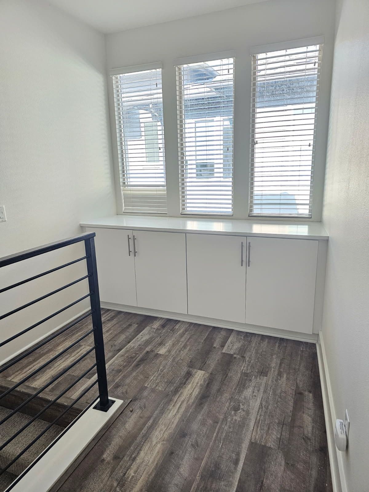 Gallery photos for Elegant Cabinet Painting in Mission Valley: Image #1